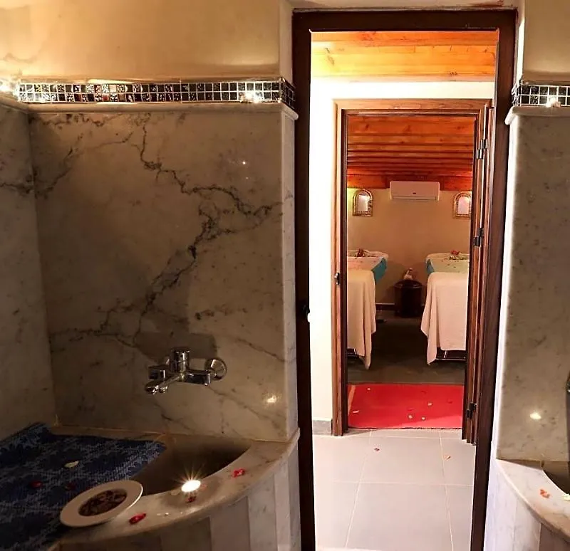 Riad Reves D'Orient & Spa Marrakesh 3*,
